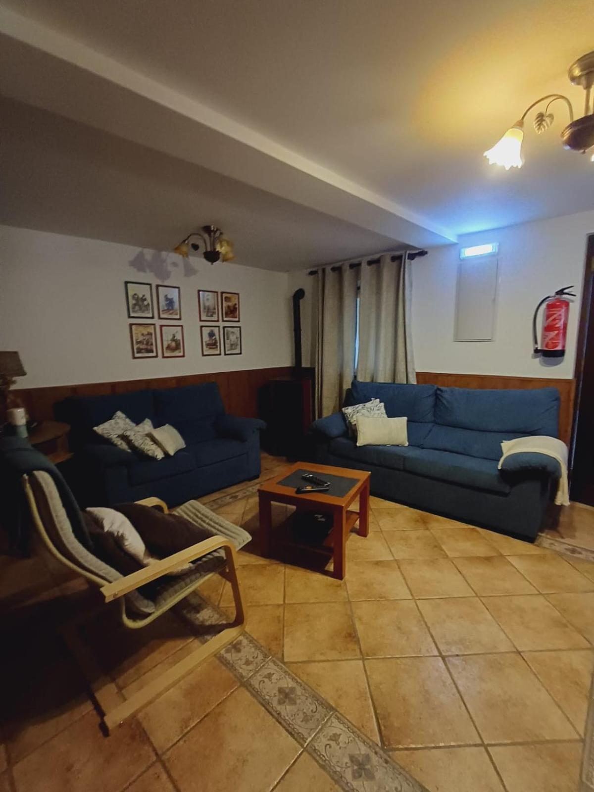 El Portal Del Abuelo Apartamento Arenas De Cabrales Exterior foto